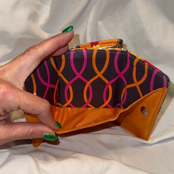 Vera Bradley Kiss-Lock Wallet - Pink Multi. - Picture 3 of 4